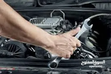  3 "هل تعطلت سيارتك في مكانٍ ما؟ لا تقلق ولا تخسر يومك! الميكانيكي المتنقل هنا لإنقاذك. خدمات سريعة