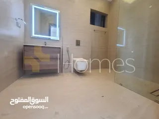  10 فيلا للبيع في طريق المطار بمساحة بناء 552م