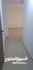 3 شقة طابقية للبيع او للإيجار في شارع مكة - ref : 14562
