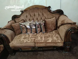  3 طقم كنب.......