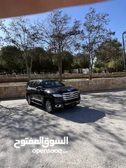  2 تويوتا لاند كروزر موديل 2024 للايجار أسبوعي بسعر مغري