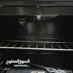  1 غاز يونيڤرسال 4 عيون نظيف يعمل عالكهرباء