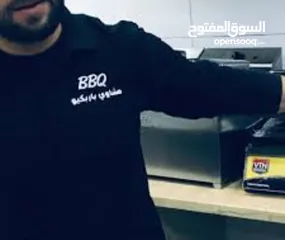  8 بلوزة موظفين فيزت جاليهات مع شعار باجات