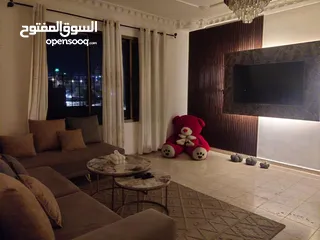  1 متوفر شقة بطولكرم دوار السلام دخلة ريم البوادي مساحتها 135 ومع بيت الدرج 145  دلكس جاهزة  بدون مصعد