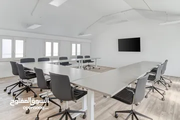  5 Fully serviced private office space for you and your team in Muscat, Pearl Square