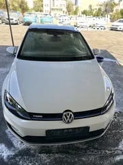  14 ‏ قولف للبيع Volkswagen E-golf 2019