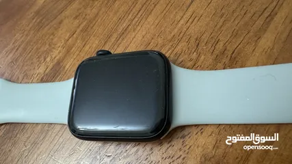  10 ابل واتش se 2 , 44mm للبيع ب سعر مميز