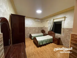  3 شقه صغيره مفروشه للايجار في الجندويل