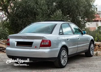  4 اودي A4   فتحة سقف  جنط مغنسيوم  مسجل شاشة