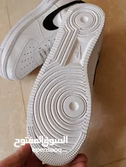  5 حذاء .Puma  اصلي بحال الوكاله لساته جديد وارد أروبي  الواحد ب 35
