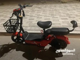  2 Brand new e scooter (negotiable)