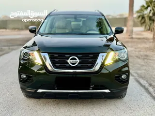  1 2019 Nissan Pathfinder SV 1 owner