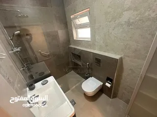  7 شقة دوبليكس فاخرة للبيع في خلدا