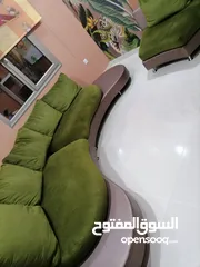  20 كنب من ميداس مخمل velvet لون زيتي والجلد لونه برونز