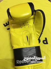  5 قفازات ملاكمة اصلية reebok