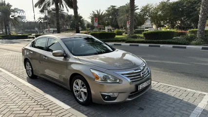  4 Nissan Altima 2013 – Mid Option  Well-Maintained