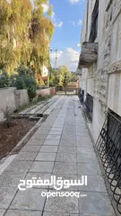 7 عقارات للبيع