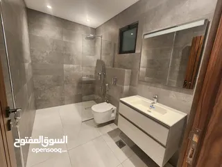  8 فيلا متلاصقة للبيع في عبدون - ref:14545