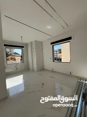  7 ارضي مع ترس في مرج الحمام قرب دوار المرزوق بتشطيب حديث