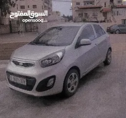  3 كيا بيكانتو 2014 للبيع بحالة ممتازة جدا