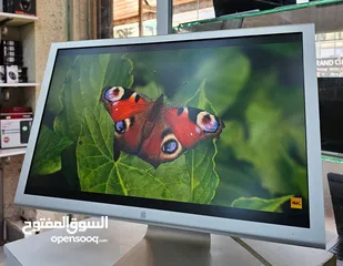  7 Apple Cinema Display 23" Screen