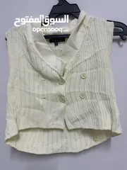  1 ملابس نسائية مستعمل شبه جديد