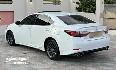  5 لكزس Es350 موديل 2018 بحالة الوكاله