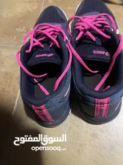  3 كوتشي asics original