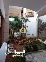  11 فيلا مفروشة سوبر ديلوكس في منطقة خلدا