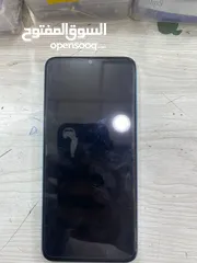  1 هاتف Infinix HOT 30i بحاله ممتازه  السعر قابل لتفاوض البيع كاش على ارض الواقع