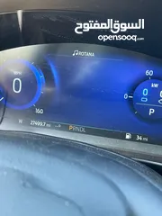  11 Ford Escape 2020 Titanum
