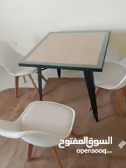  2 طاوله و3كراسي