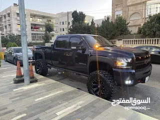  3 Chevrolet Silverado 2500 HD 4X4 6000 CC Clean Title