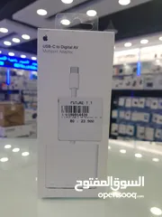  1 Apple usb-c to Digital av multiport Adapter