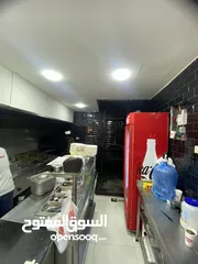  8 مطعم شاورما وسناك شارع الجامعه مقابل مجدي مول