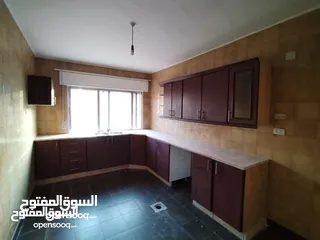  4 شقة فارغة للايجار  في منطقة الدوار السابع 140 متر