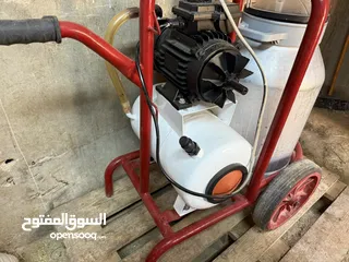  1 حلابة تركية شبه وكالة حلابة ابقار موجودة معها تحويلة غنم التواصل واتس اب