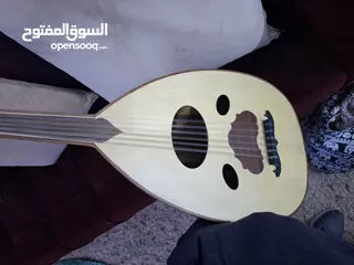  2 عود اله موسيقيه للبيع