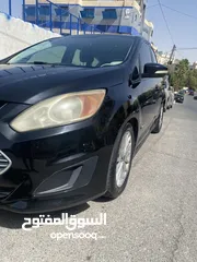  2 Ford C-max 2013 black  فورد سي ماكس 2013 لون اسود ملوكي  مالك اول مميزه ممشى جدا قليل