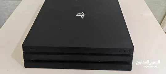  2 جهاز Ps4 برو مهكر واحد تيرة نضيف .تفاصيل في الوصف