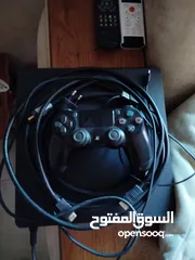  2 بلايستيشن 4 سليم مع ايد اصلية