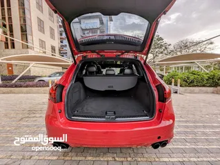  2 Porsche Cayenne GTS 2013