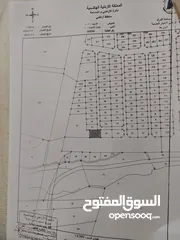  4 مجمع تجاري للبيع