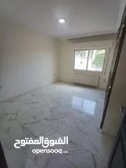  9 شقة فارغة للإيجار 4 نوم بسعر لقطة في اجمل مناطق خلدا