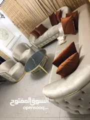  2 طقم صالون مستعمل 3 سنين الطقم كتير ثقيل وحلو بدي ابيعو من الاخر 2500₪ التوصيل عليكو