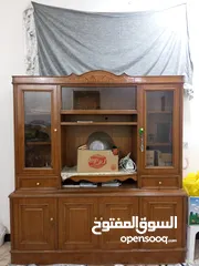  1 بوفيه/ميز تلفزيون/ميز مرايه/ثريات