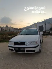  1 سكودا اوكتافيا منفوضه بالكامل 1900 ديزل تيربو