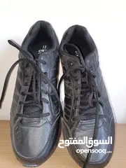  4 بوط رياضي نمرة 46 من امريكا