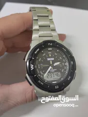  4 ساعة ماركة سكيمي عقارب وارقام للبيع أنيقة وعملية ساعة الفخامة بسعر قابل للتفاوض  تواصلوا معي