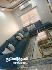  3 جلسة قعدة لبيت عرسان    لون تركواز استخدام 3 سنين فقط، استعمال بسيط جدا ونظيفة وكتير حلوة